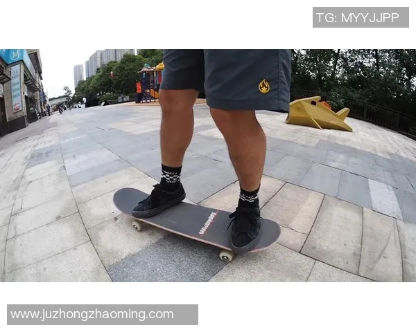 滑板战术解析：杭州滑板队的防守反击体系与战术创新探讨